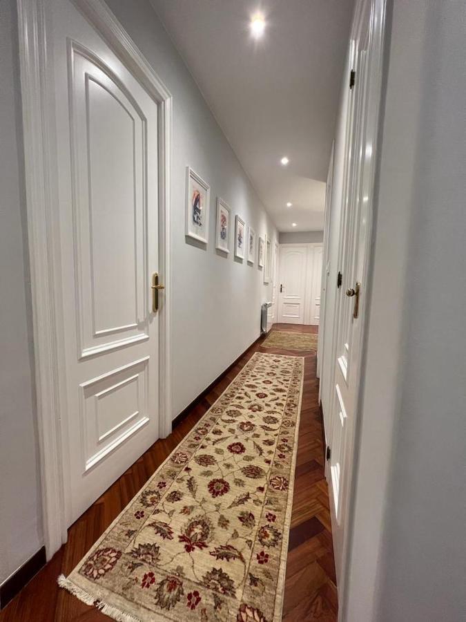 Centrico Y Acogedor Piso Con Garaje Apartment A Coruna Bagian luar foto