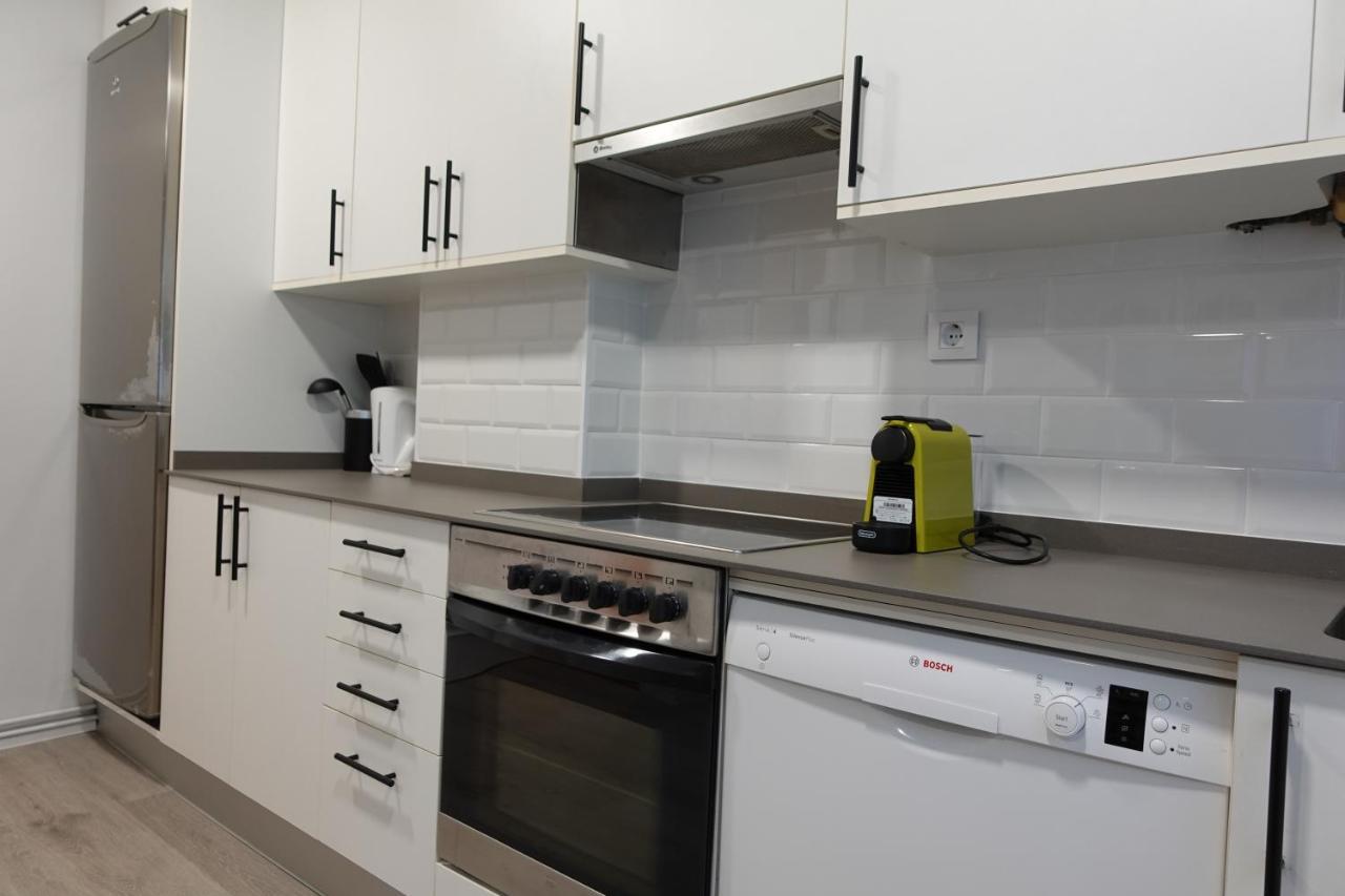 Centrico Y Acogedor Piso Con Garaje Apartment A Coruna Bagian luar foto