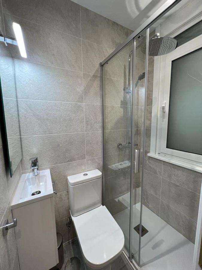 Centrico Y Acogedor Piso Con Garaje Apartment A Coruna Bagian luar foto