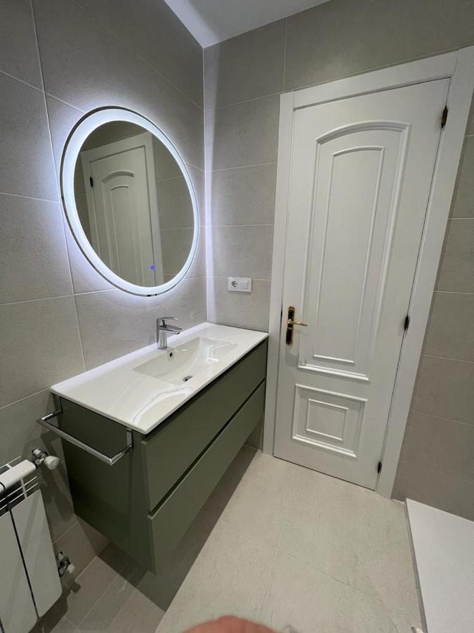 Centrico Y Acogedor Piso Con Garaje Apartment A Coruna Bagian luar foto